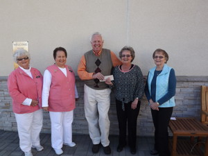 John Cocherell of the Pillsbury Foundation awarding the grant for the patient lifts to the NIH Auxiliary