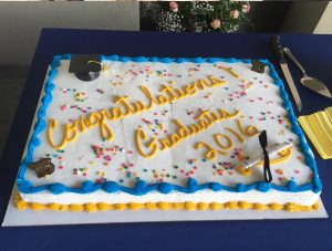 graduation2016-cake