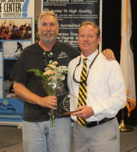 2019 Home Street Middle School Principal Patrick Twomey with Honoree Trout in the Classroom Fred Rowe10