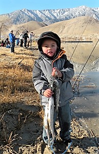 TommyFogarty fishing at Diaz Lake in Lone Pine 2